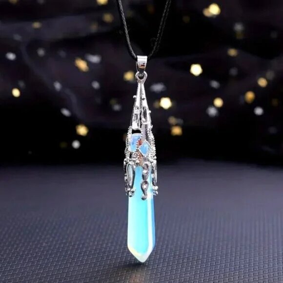 OPAL QUARTZ PENDANT - Picture 1 of 1
